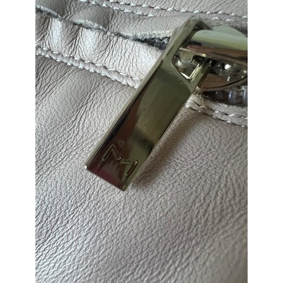 Marc Fisher LTD Georgiey Pointed Toe Knee ivory leather High Boots size 6.5 - Picture 7 of 9